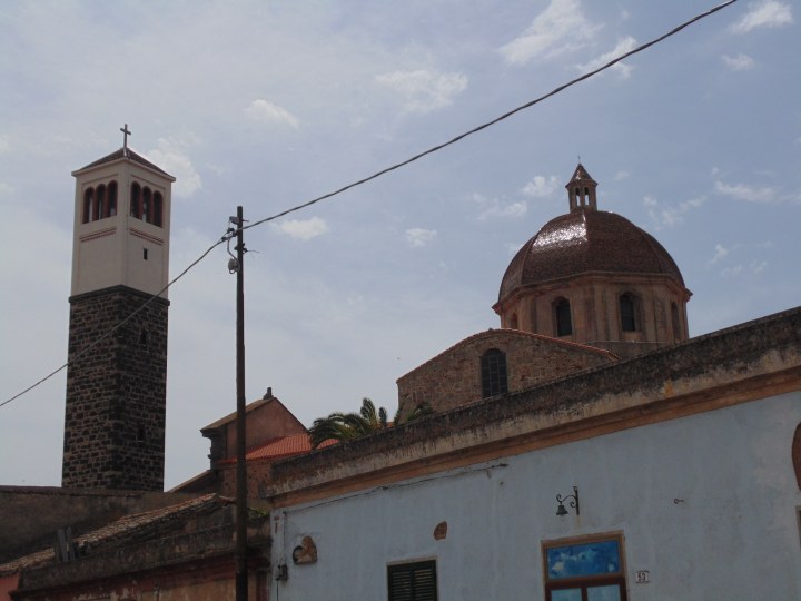 Kirchenkuppel in Cabras